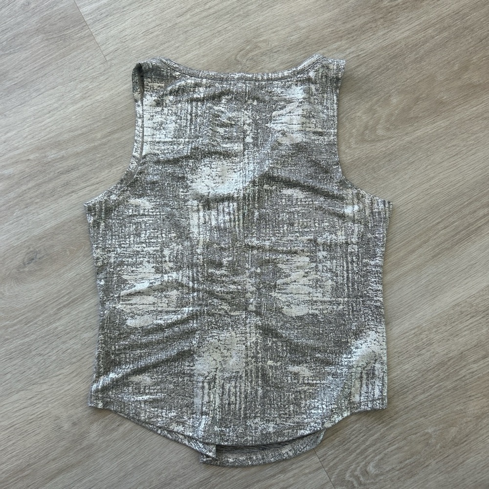 Pilcro Metallic Silver Sleeveless Henley Tank women’s medium - Picture 3 of 5